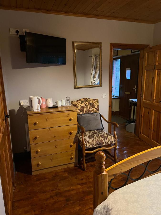 Doughlasha House V93Rx64 Fossa ภายนอก รูปภาพ